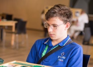 Defensive Squeeze towards the Declarer in the U26 Italian Championships Giovanni Donati