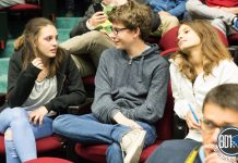 Hool Centre Sheat Giovanni Donati with Federica and Valent