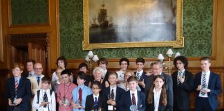England: Young bridge players visit House of Lords