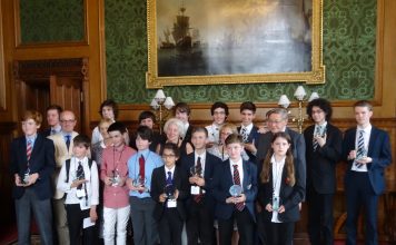 England: Young bridge players visit House of Lords