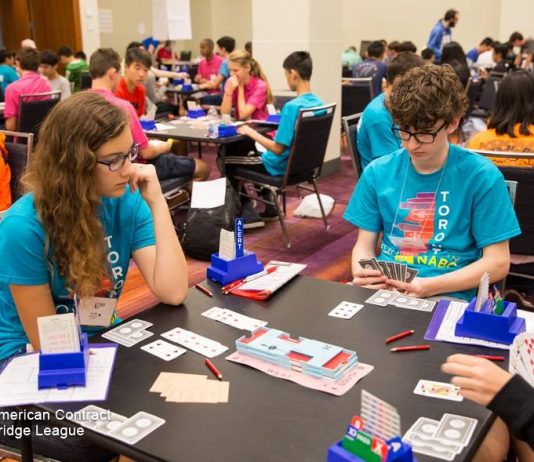 Criss-Cross Squeeze By Roland Wald