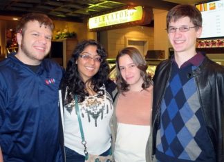 The Trump Guard Squeeze by Michael Rosenblum