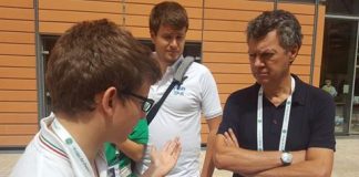 Bridge and Humor: Hesitations