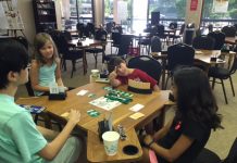 Knowing Pattern of Cards Comes Easily to an Expert