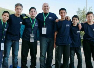 “Pico” Syrup By Fernando Lema & Ana Roth