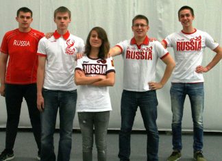 Playing in the 4/2 fit by Fernando Lema