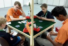 Counting Hand Maneuvers by Fernando Lema