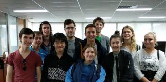 Listening by Tim Bourke (AUS)