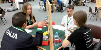 A Spectacular Discard Grabs the Headline by Zia Mahmood