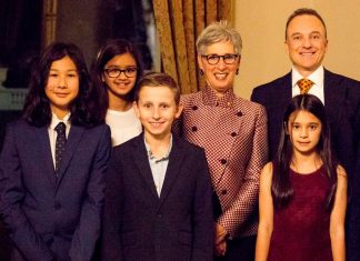 Australia: A function at Goverment House