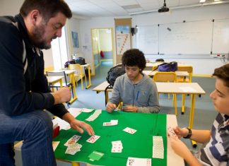 France: The school bridge reveals its assets in Vichy