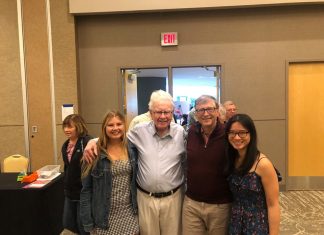 Bridge gets people together…. Ema Kolesnik, Amber Lin, Warren Buffet, Bill Gates