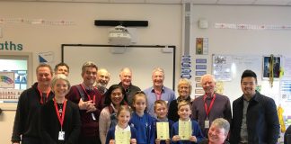 England: First Taster Starter Bridge session at Lord Deramore’s Primary School