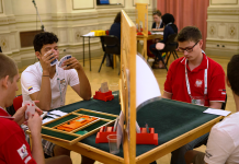 Declarer’s first step by Tim Bourke (AUS)