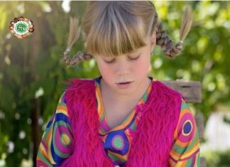 Benefits of playing card games with children