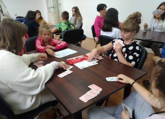 Mini Bridge Initiation in Rumania