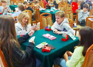 Restricted Choice by Tim Bourke (AUS)