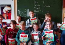 Which card should East play? by Victor Mollo (ENG)