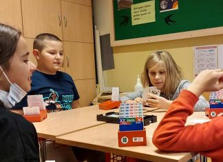 An undiscussed situation by Tim Bourke (AUS)