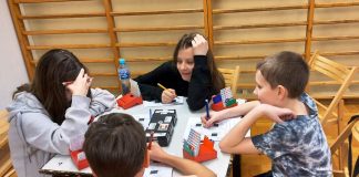 Defenseless Attack by Victor Mollo (ENG)