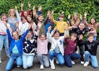 France: Young people play bridge and they love it!